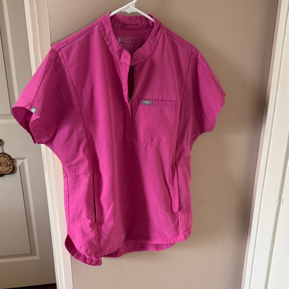 Figs Pink Women’s Montex Scrub Top